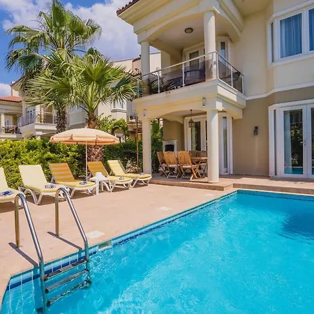 Calis'ta Denize Sifir 10 Kisilik Starfish 3 Вилла *