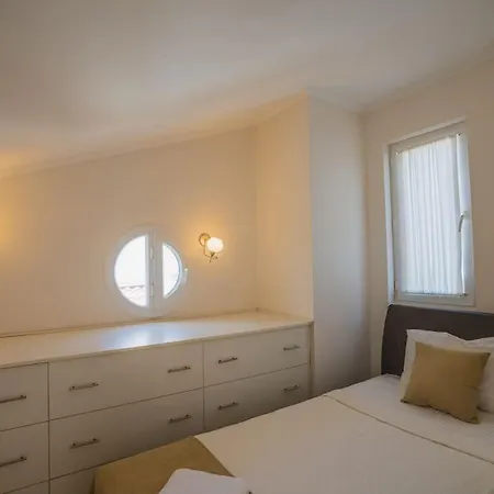 Calis'ta Denize Sifir 10 Kisilik Starfish 3 Villa *