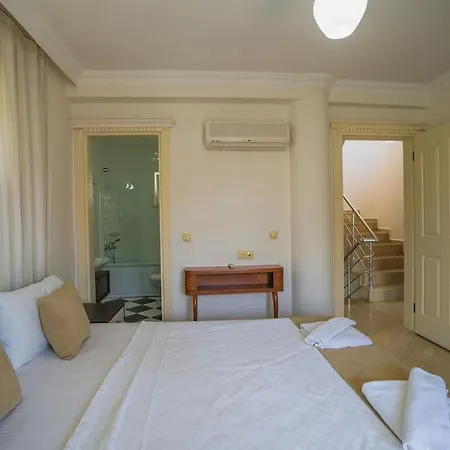 Villa Calis'ta Denize Sifir 10 Kisilik Starfish 3 Fethiye